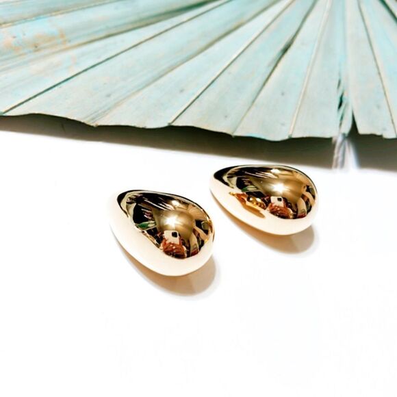 Gold geo bean stud earrings #170 - Picture 3 of 4